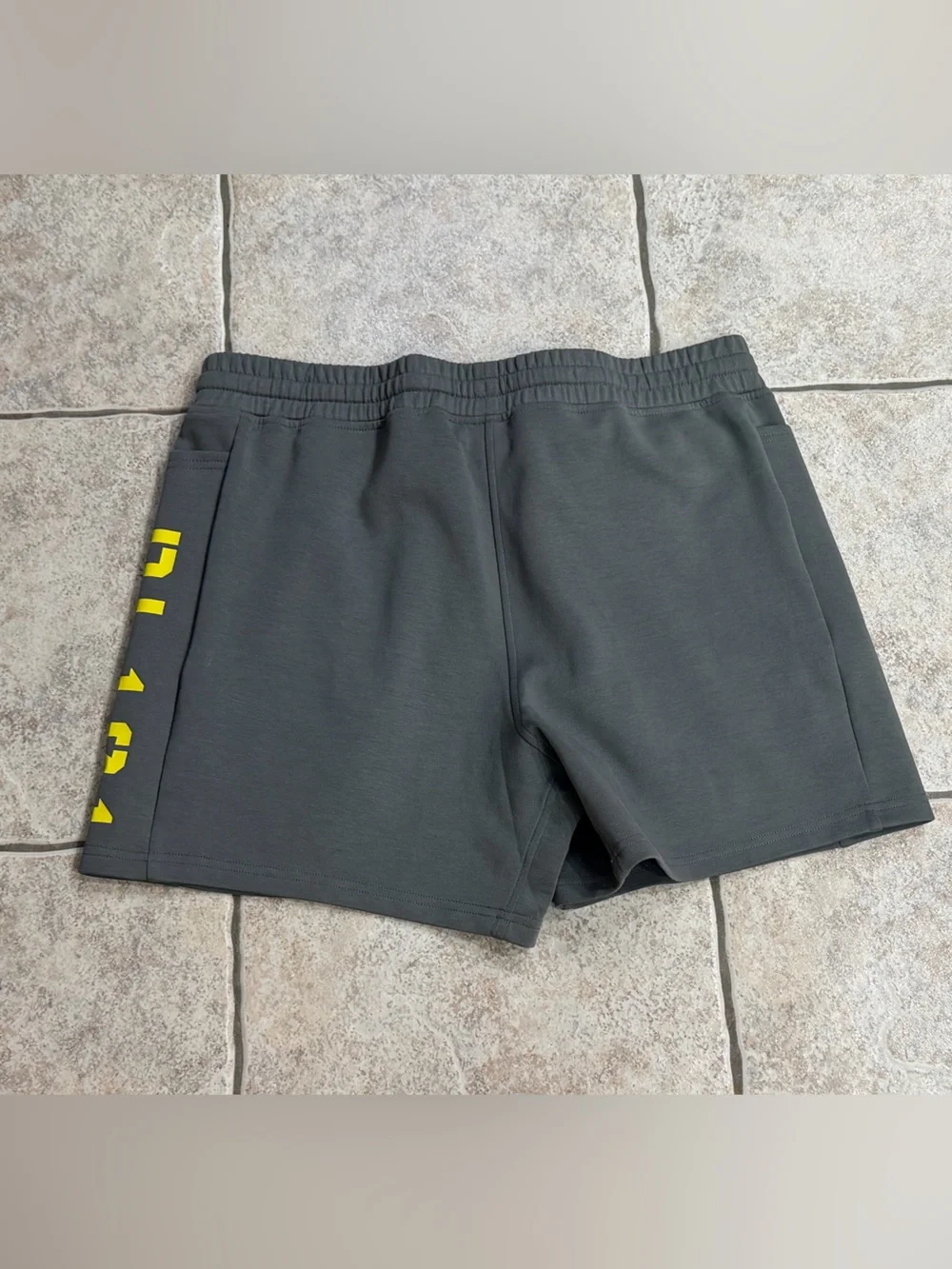 Baseball Lifestyle 101 Diamond Relaxed Fit Sweatshorts Gray/Yellow men’s XL